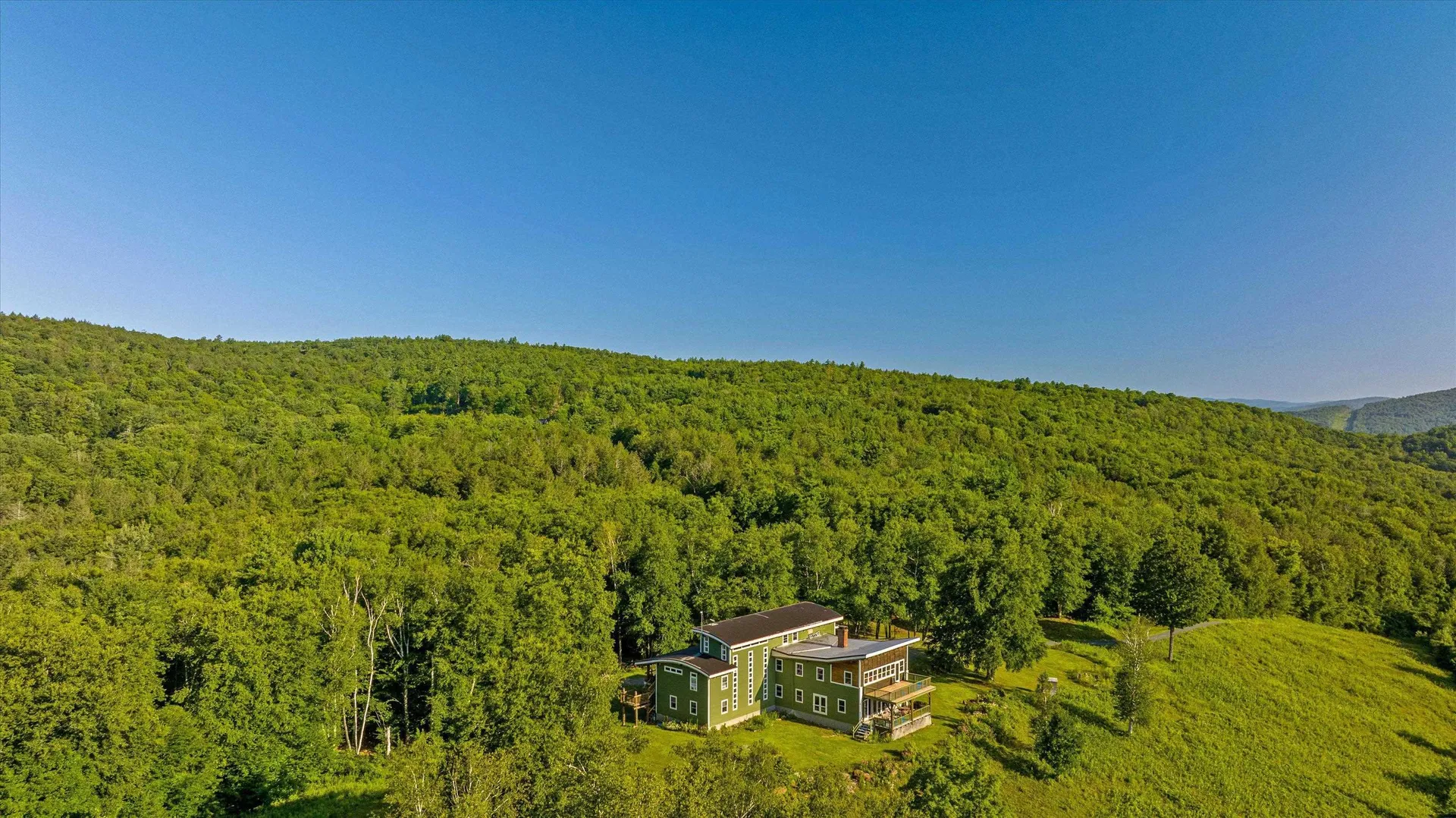 615 Beaver Pond Road Dummerston VT 05301