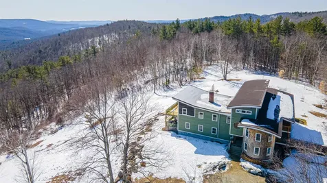 615 Beaver Pond Road Dummerston VT 05301