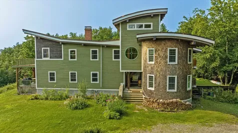 615 Beaver Pond Road Dummerston VT 05301