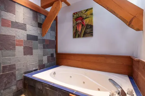 615 Beaver Pond Road Dummerston VT 05301