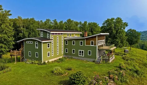 615 Beaver Pond Road Dummerston VT 05301