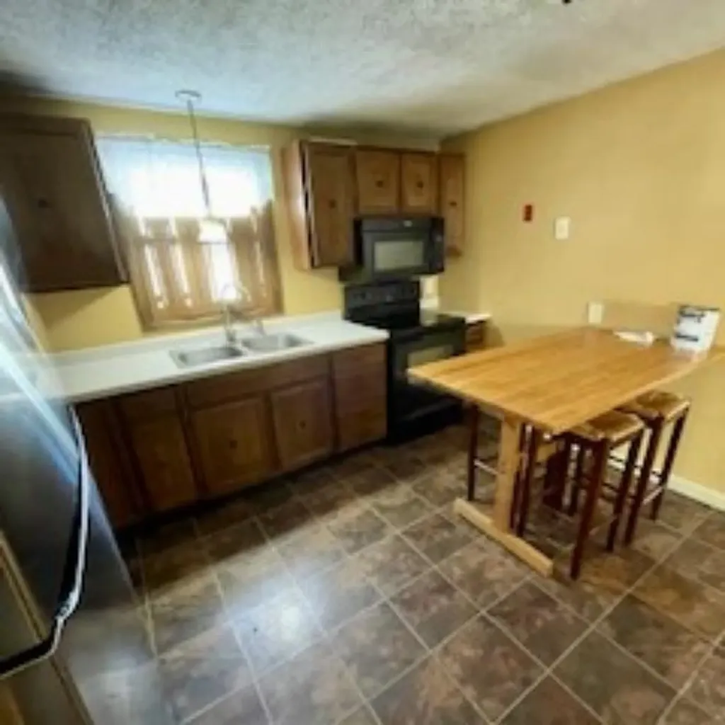 205 Salem Street Manchester NH 03192