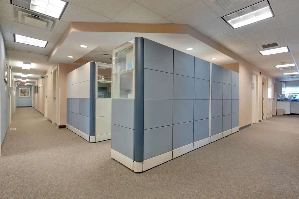 6 Hampton Road Exeter NH 03833-0000