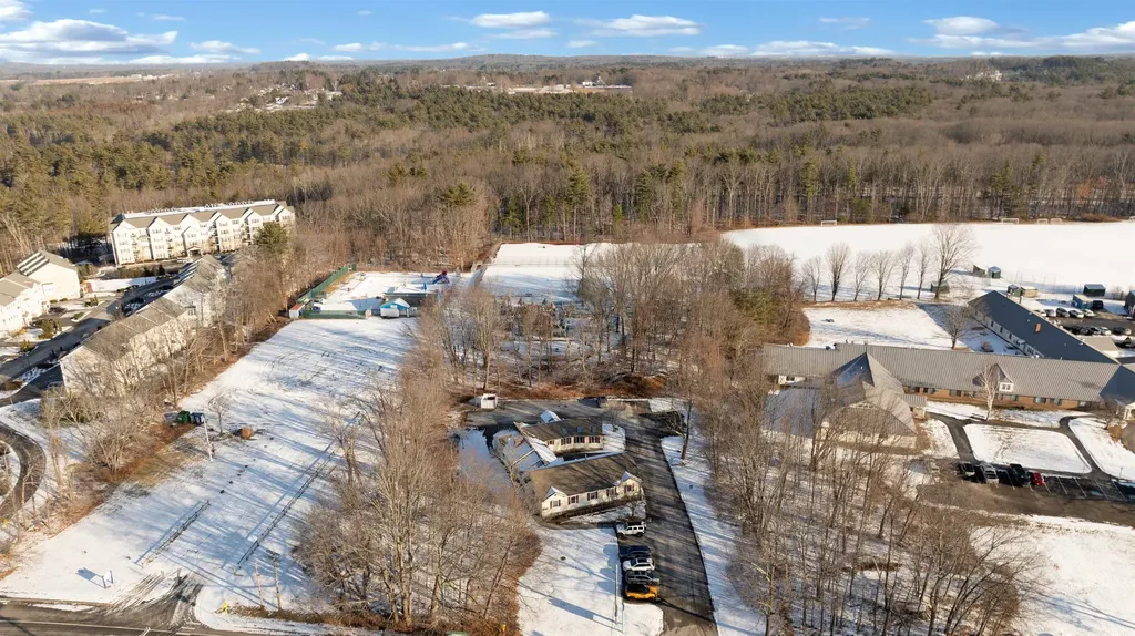 6 Hampton Road Exeter NH 03833-0000