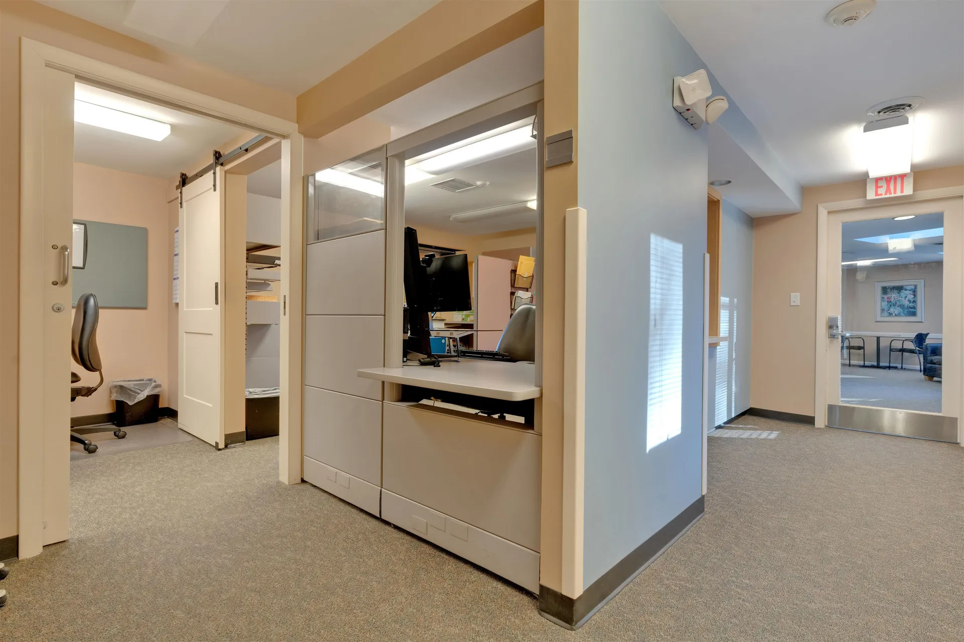 6 Hampton Road Exeter NH 03833-0000