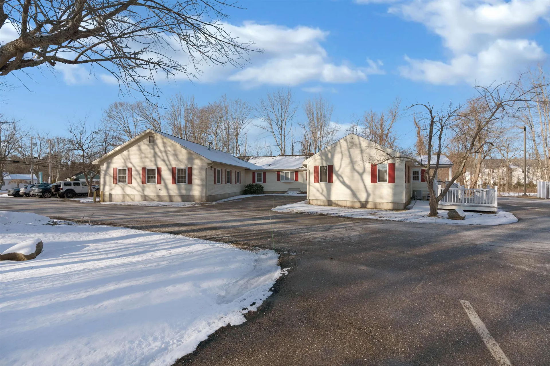 6 Hampton Road Exeter NH 03833-0000