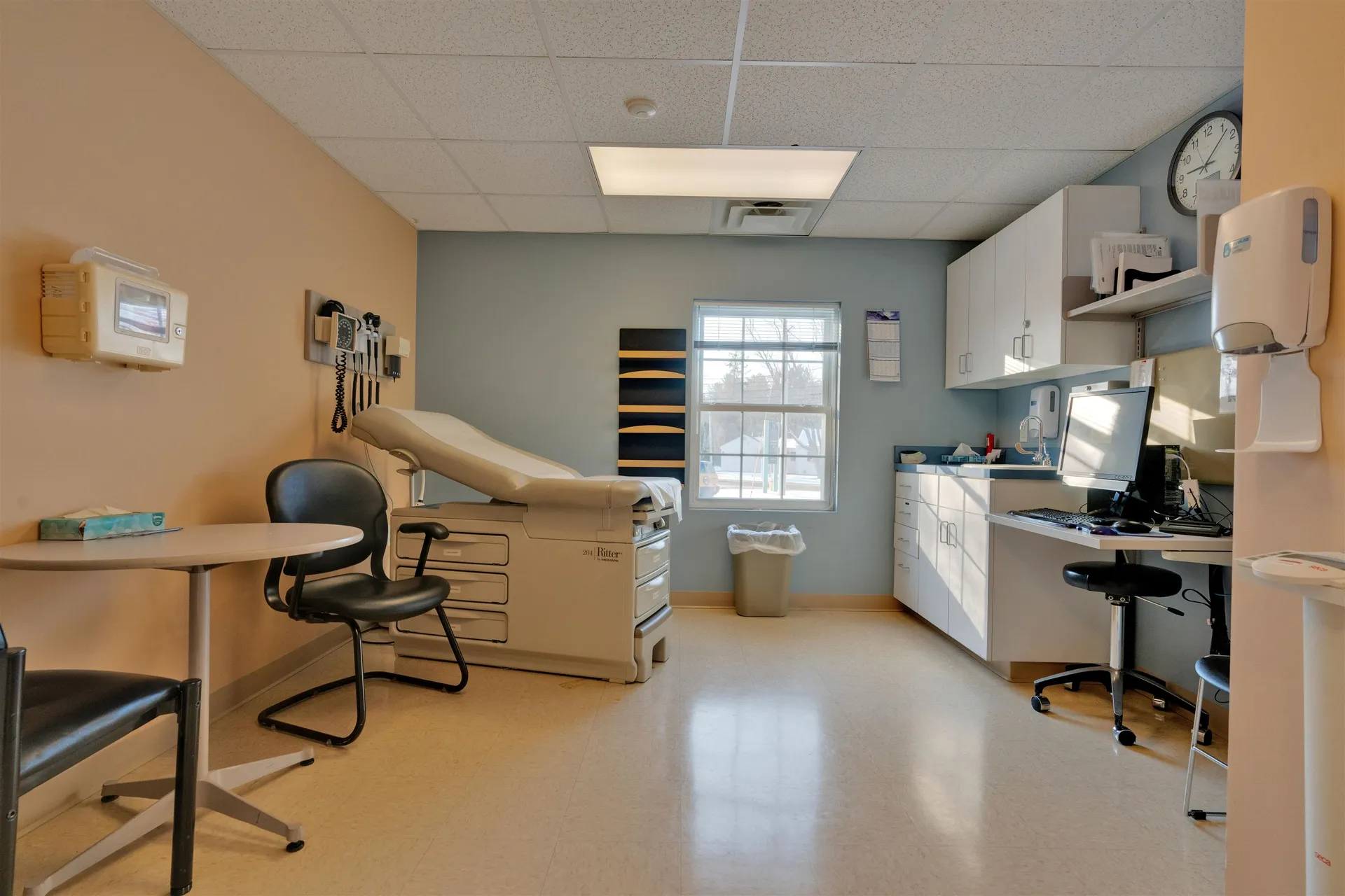 6 Hampton Road Exeter NH 03833-0000