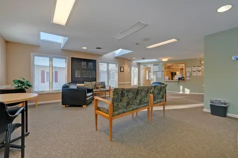 6 Hampton Road Exeter NH 03833-0000