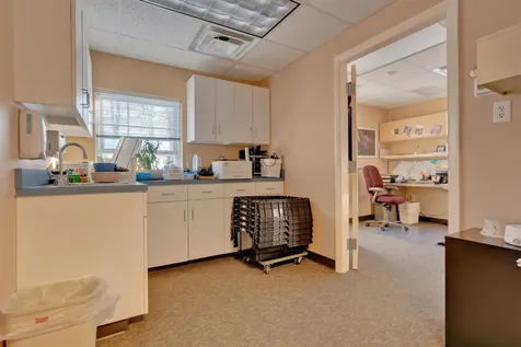 6 Hampton Road Exeter NH 03833-0000