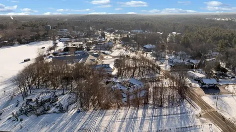 6 Hampton Road Exeter NH 03833-0000