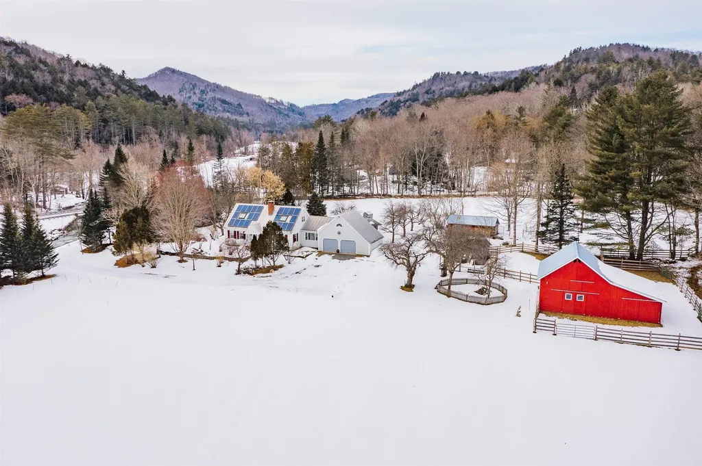 2798 Vt Route 113 West Fairlee VT 05038