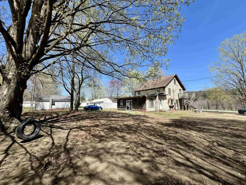 918 Old Claremont Road Charlestown NH 03603