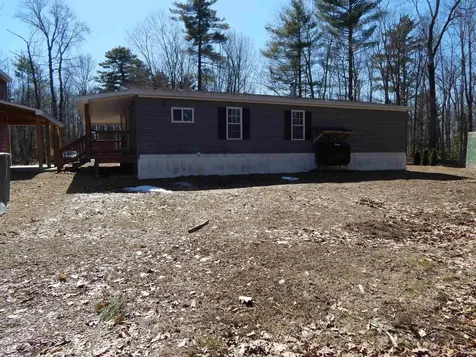 7010 Pleasant Street Extension Loudon NH 03307