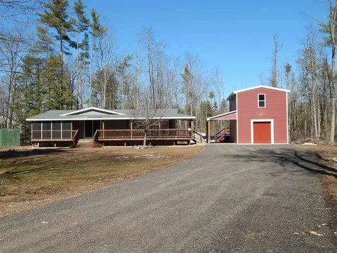 7010 Pleasant Street Extension Loudon NH 03307