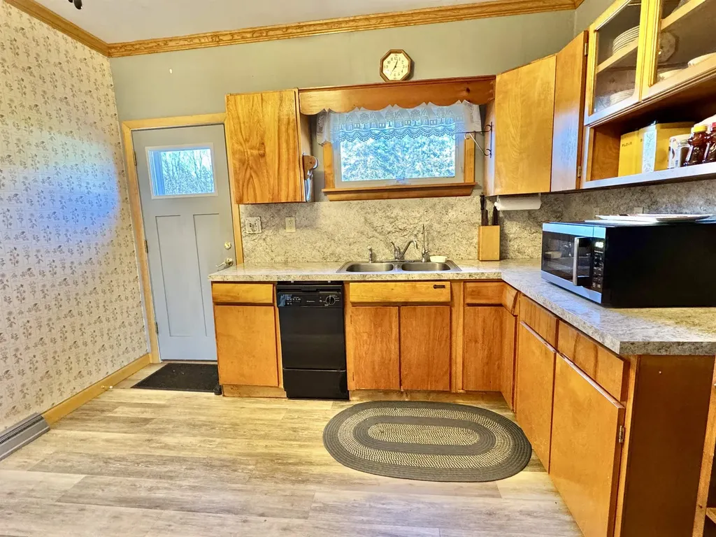 29 Reservoir Road Orange VT 05641