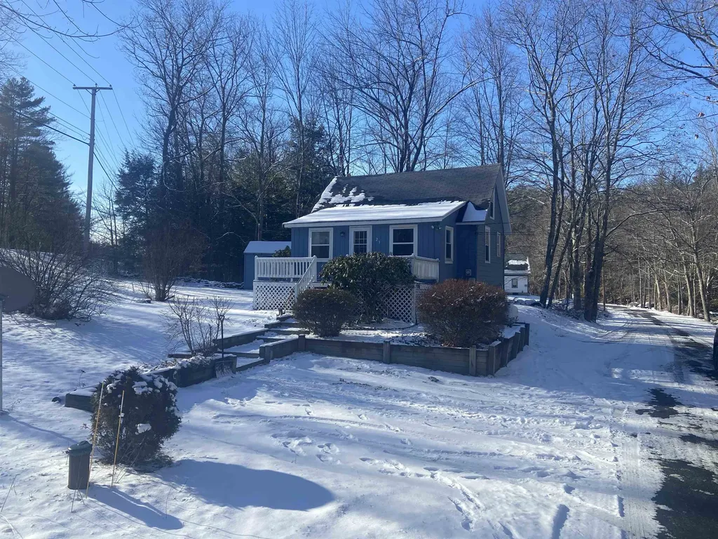 23 Riverside Road Gilsum NH 03448