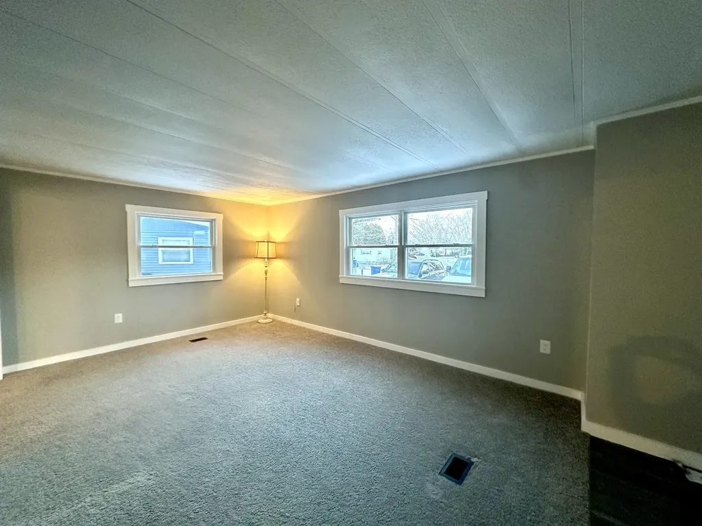 29 Finch Street Keene NH 03431