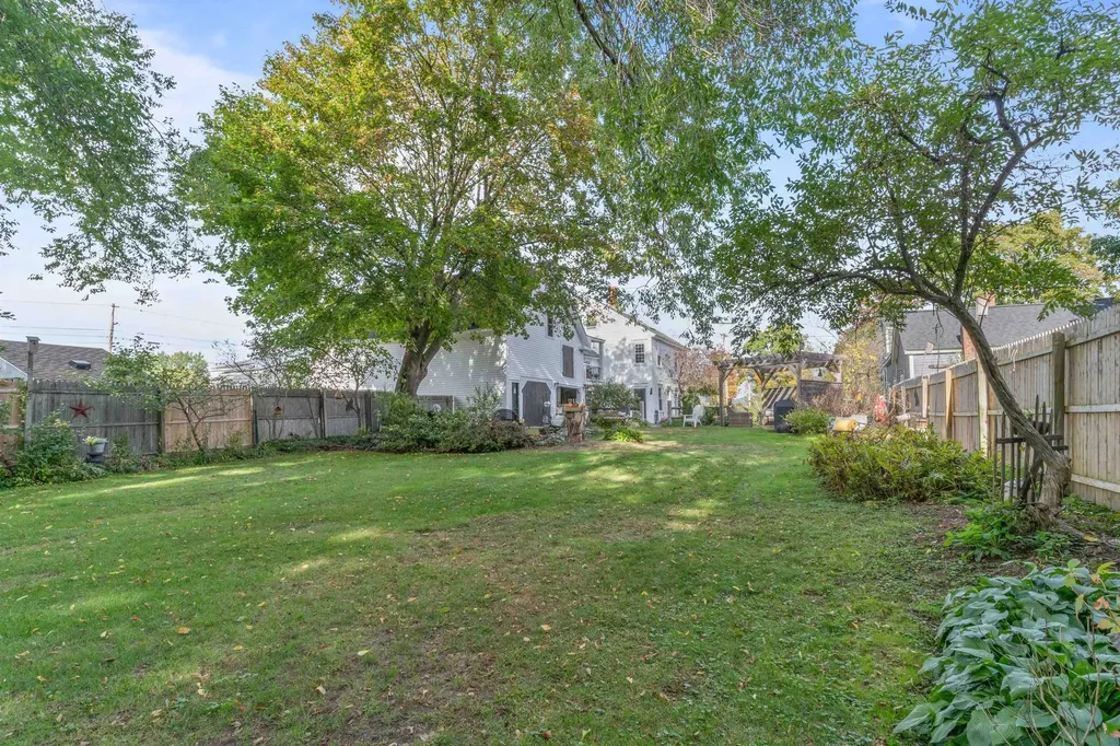 187 King Street Boscawen NH 03303