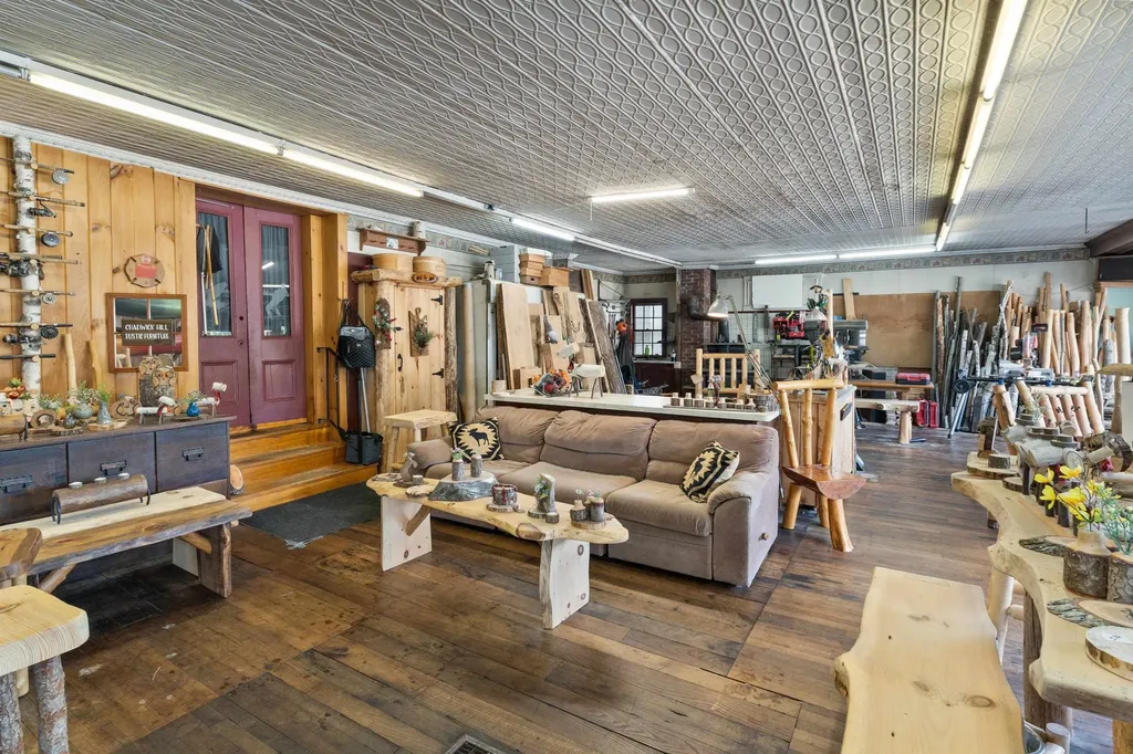 187 King Street Boscawen NH 03303