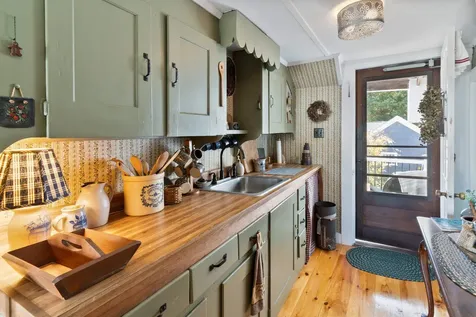 187 King Street Boscawen NH 03303