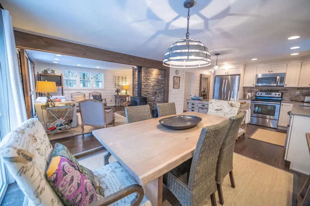 9 Lilla Lane Wilmington VT 05363