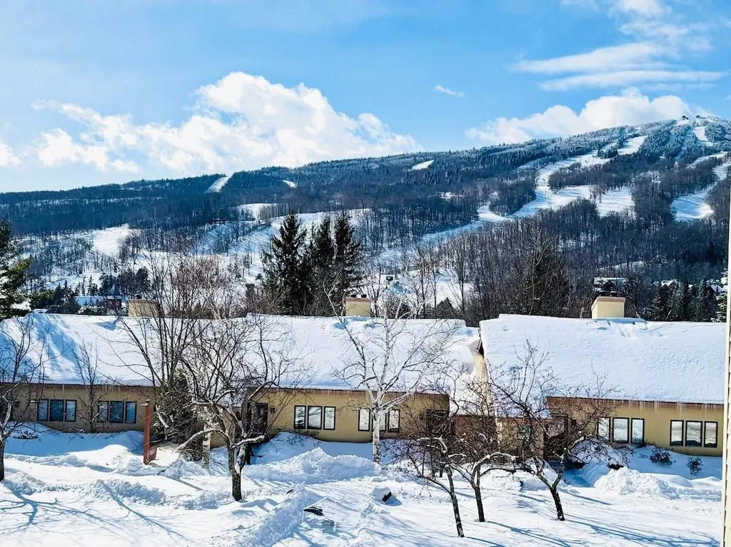 15a Mountain Village Dover VT 05356