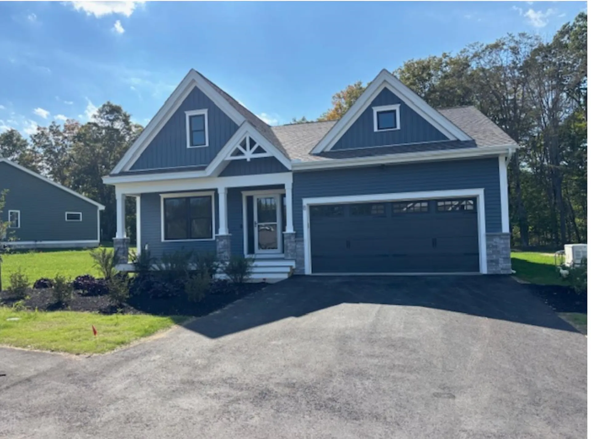 8 Edgewater Drive Brentwood NH 03833