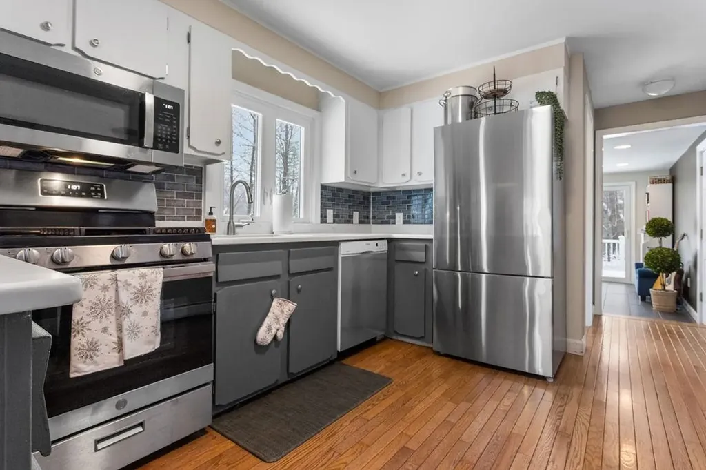 70 White Rock Hill Road Bow NH 03304