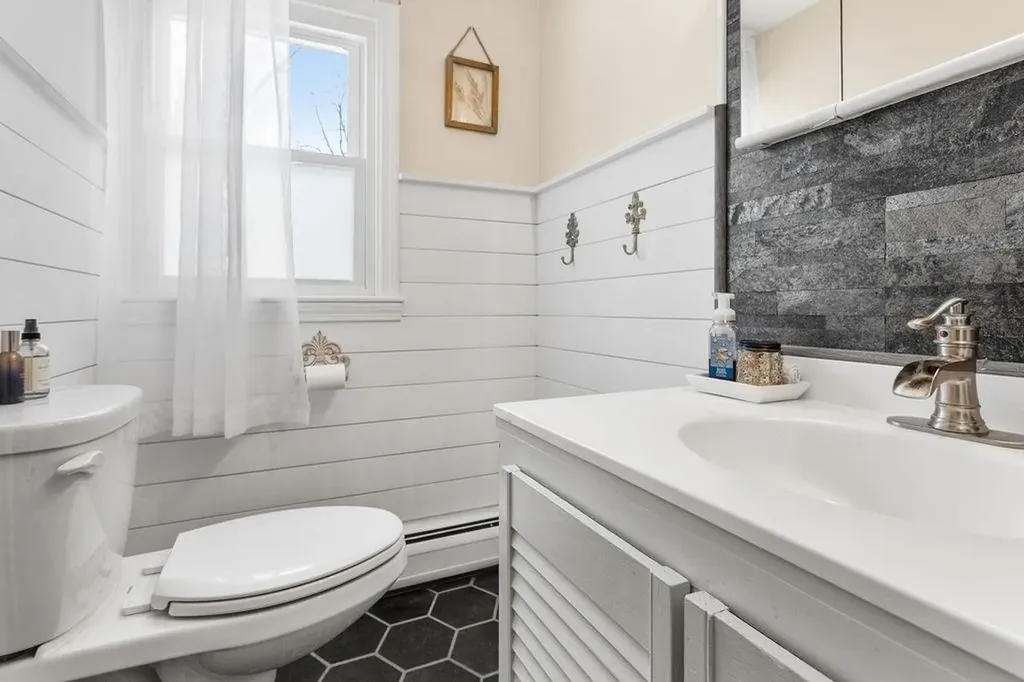 70 White Rock Hill Road Bow NH 03304