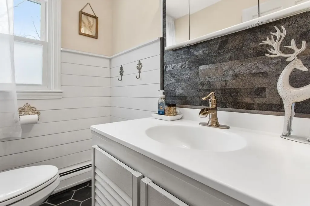 70 White Rock Hill Road Bow NH 03304