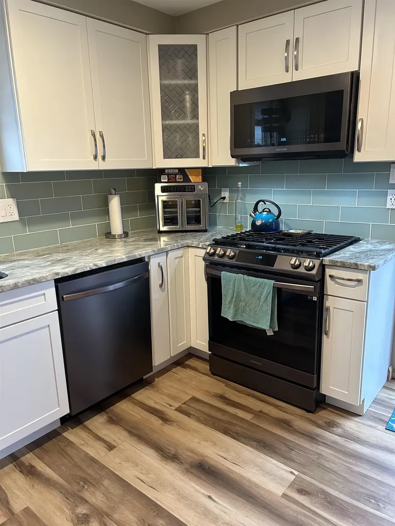 43 Sprague Street Manchester NH 03103