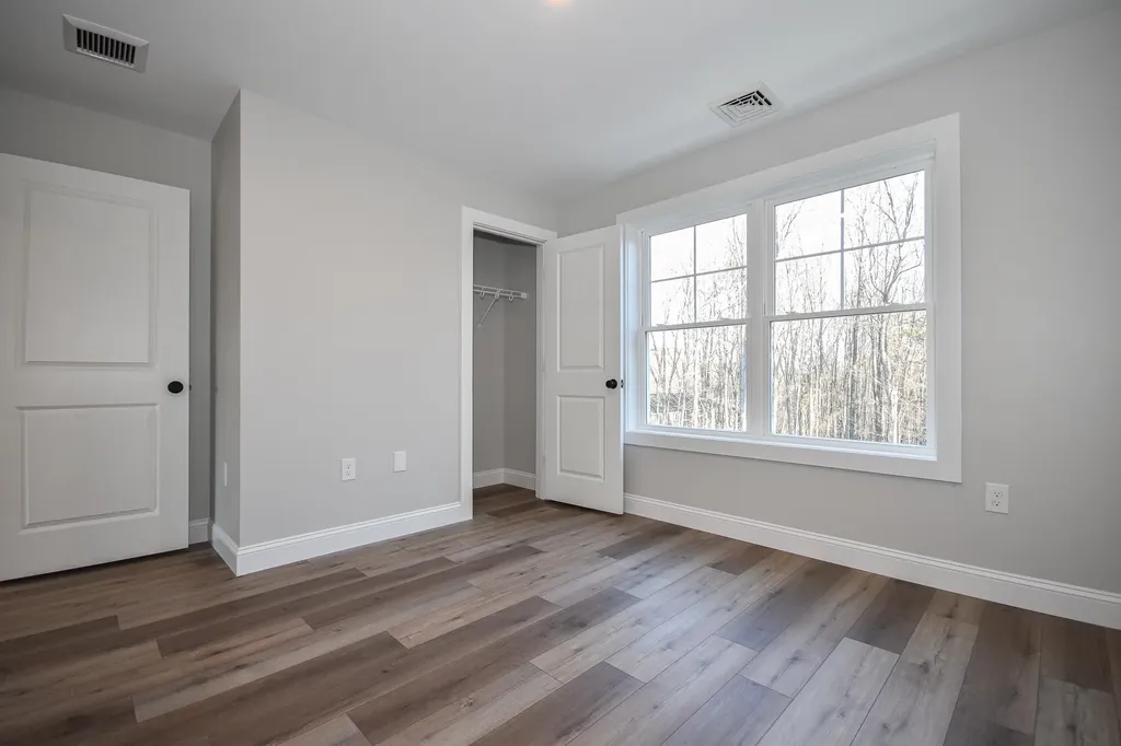 80b Rochester Hill Road Rochester NH 03867