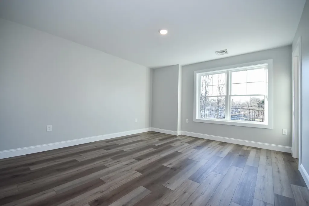 80b Rochester Hill Road Rochester NH 03867