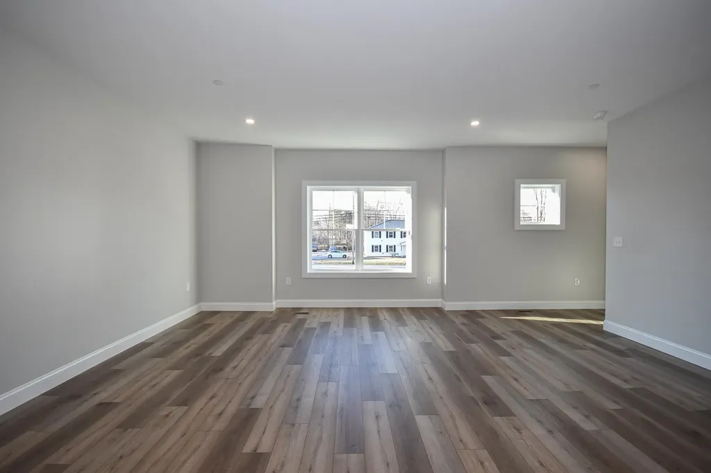 80b Rochester Hill Road Rochester NH 03867