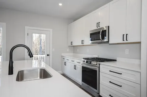 80b Rochester Hill Road Rochester NH 03867