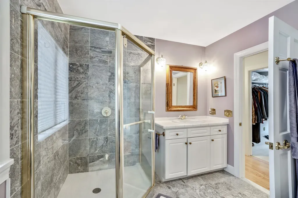 1645 Cross Road Jay VT 05859-9403