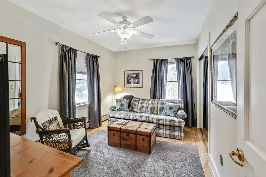 1645 Cross Road Jay VT 05859-9403