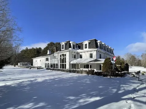 1645 Cross Road Jay VT 05859-9403