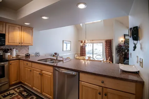 51 Alpine Way Ludlow VT 05149