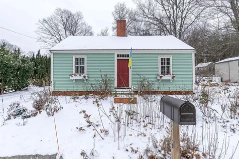 53 Newmarket Road Durham NH 03824