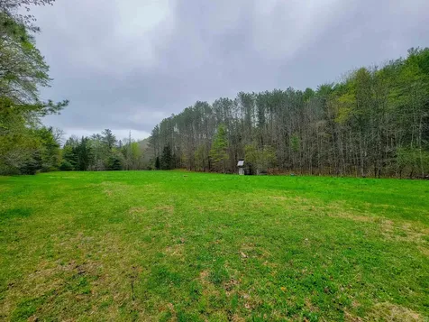 12 Meadowbrook Lane Chelsea VT 05038