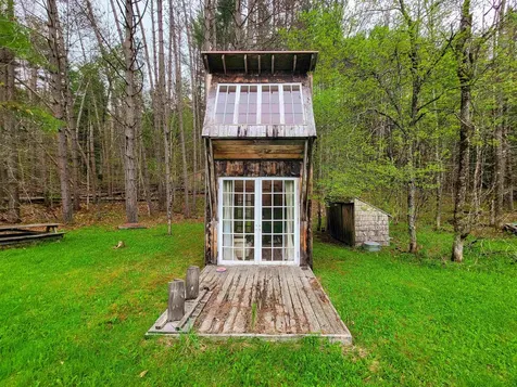 12 Meadowbrook Lane Chelsea VT 05038