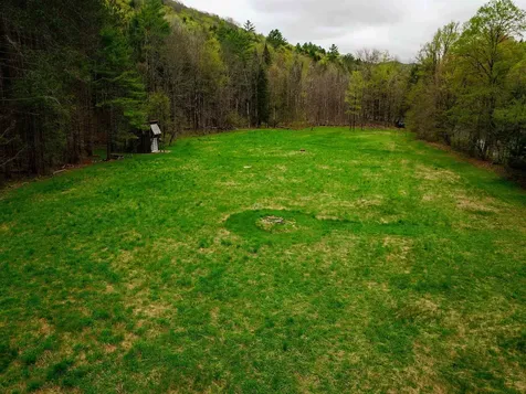 12 Meadowbrook Lane Chelsea VT 05038