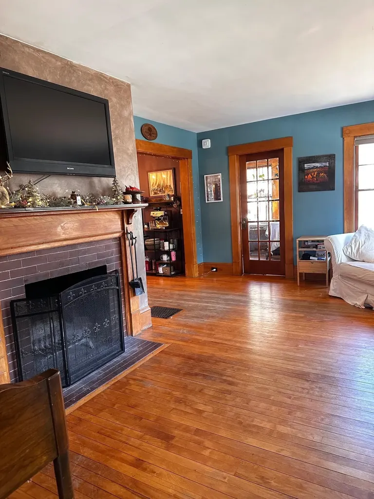 711 Western Avenue Brattleboro VT 05301