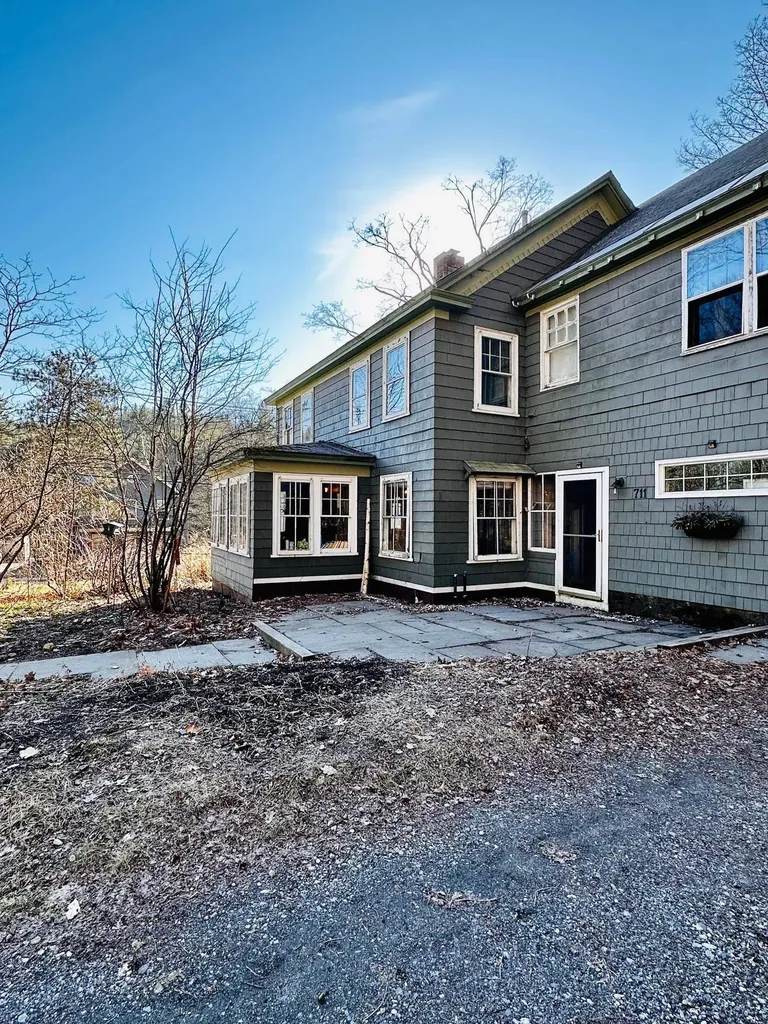 711 Western Avenue Brattleboro VT 05301