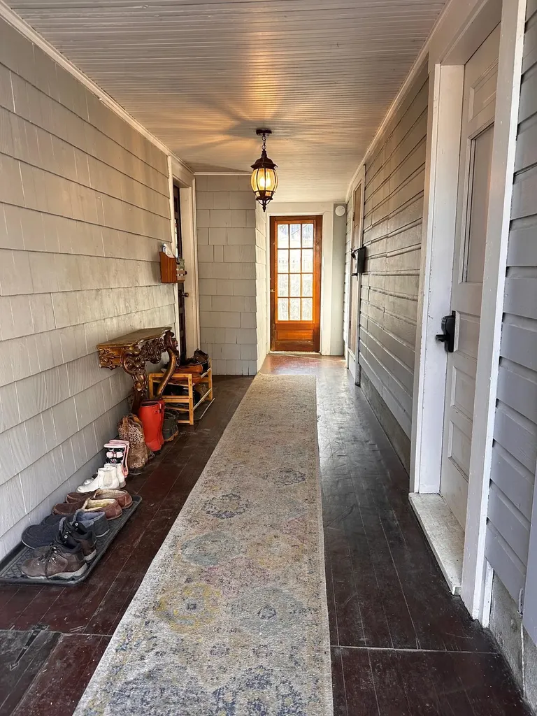 711 Western Avenue Brattleboro VT 05301