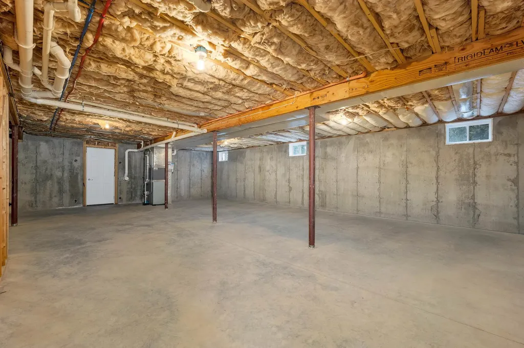 37 Birch Circle Brentwood NH 03833