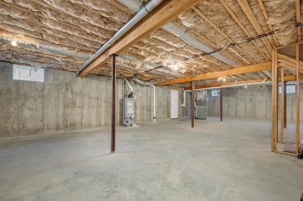 37 Birch Circle Brentwood NH 03833