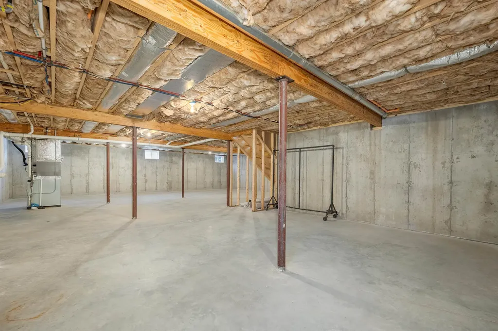 37 Birch Circle Brentwood NH 03833