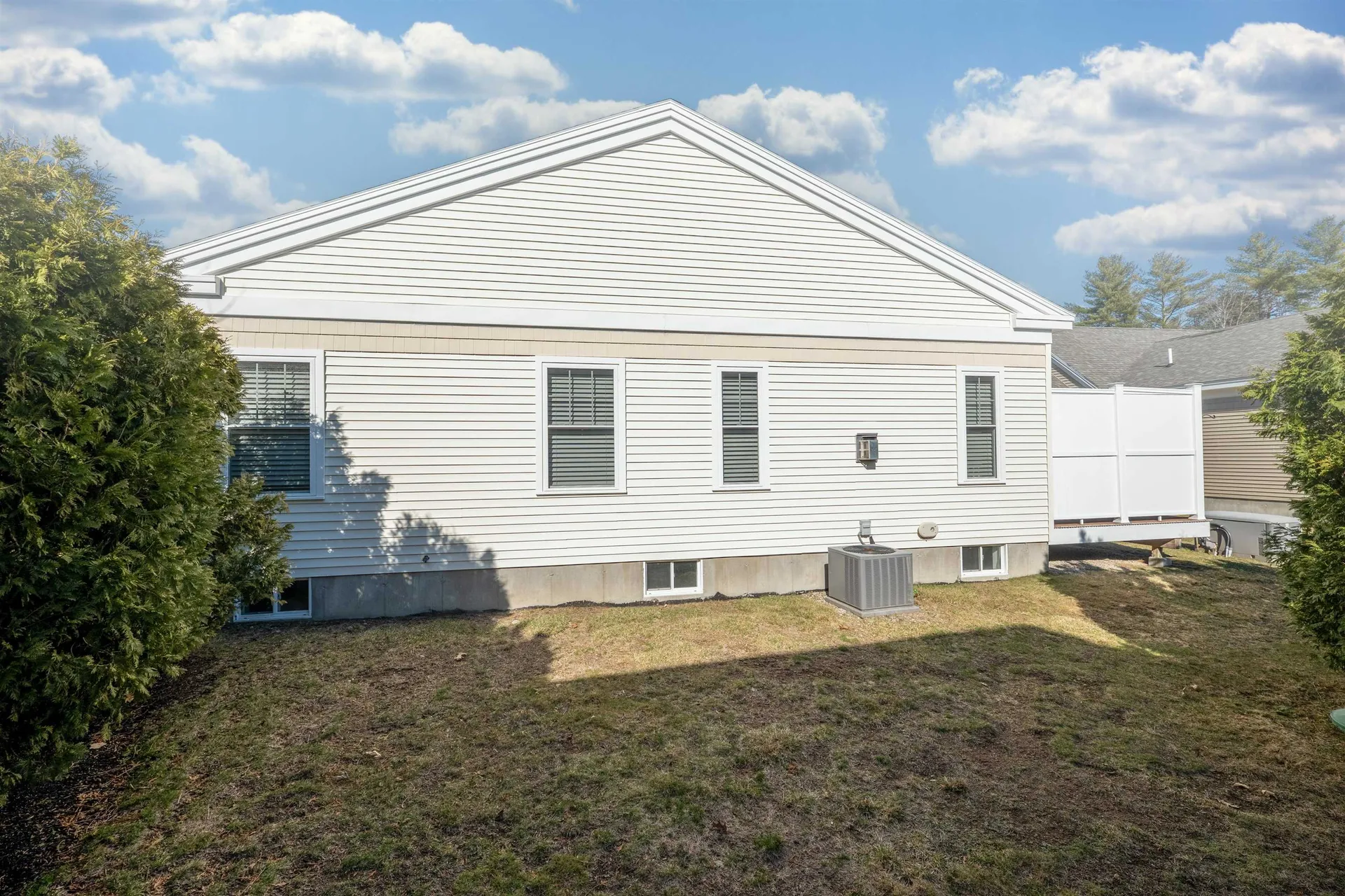 37 Birch Circle Brentwood NH 03833